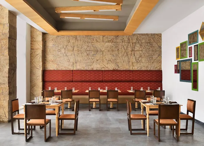 Fairfield By Marriott Ahmedabad Hotel